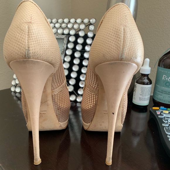 Giuseppe Zanotti Shoes - Size 38 Giuseppe Zanotti Nude mesh pumps . Giuseppe Zanotti Shoes - Size 38 Giuseppe Zanotti Nude mesh pumps .